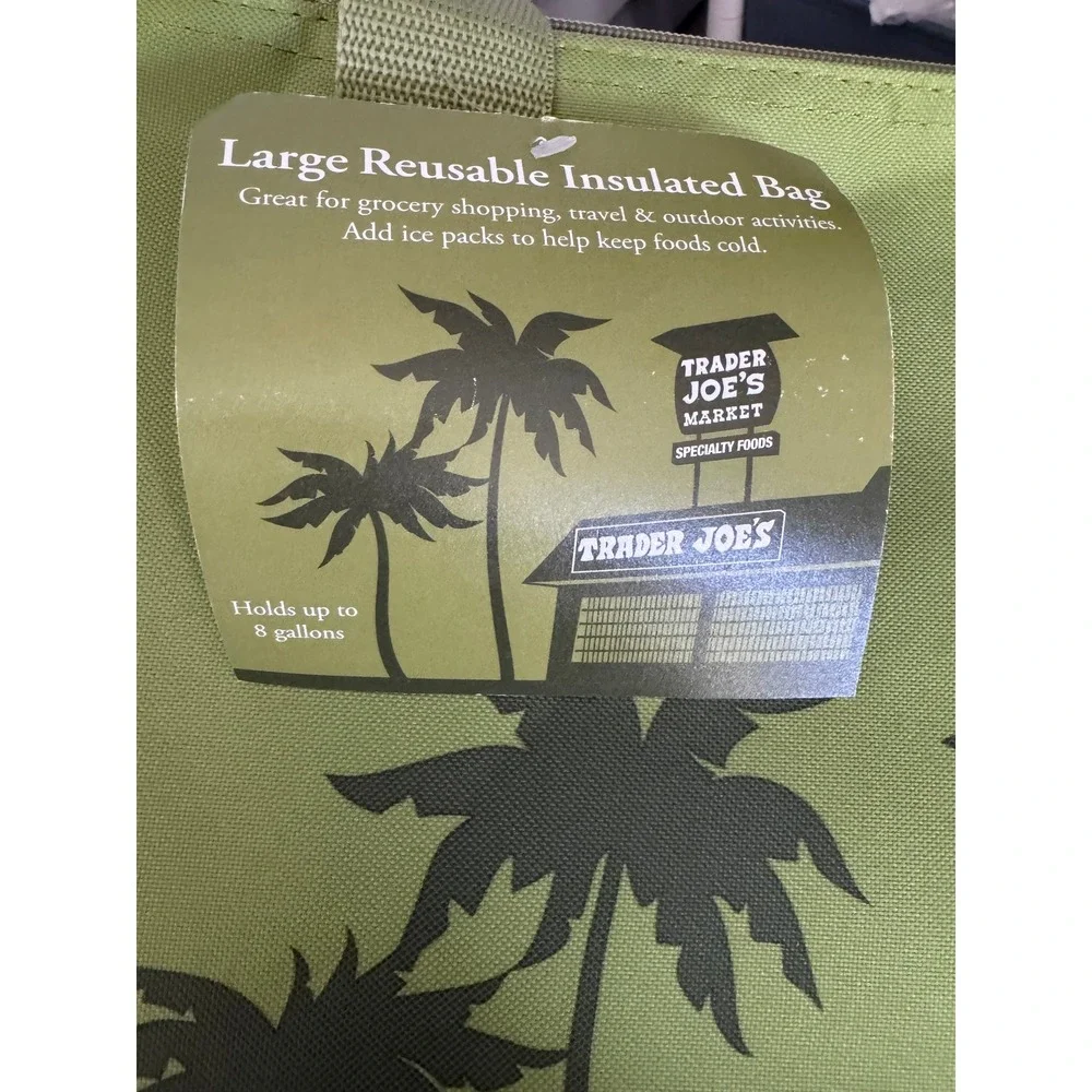 Trader Joes Large Reusable Insulated Bag Green 8 Gallon Pasadena 1967 Cooler NWT